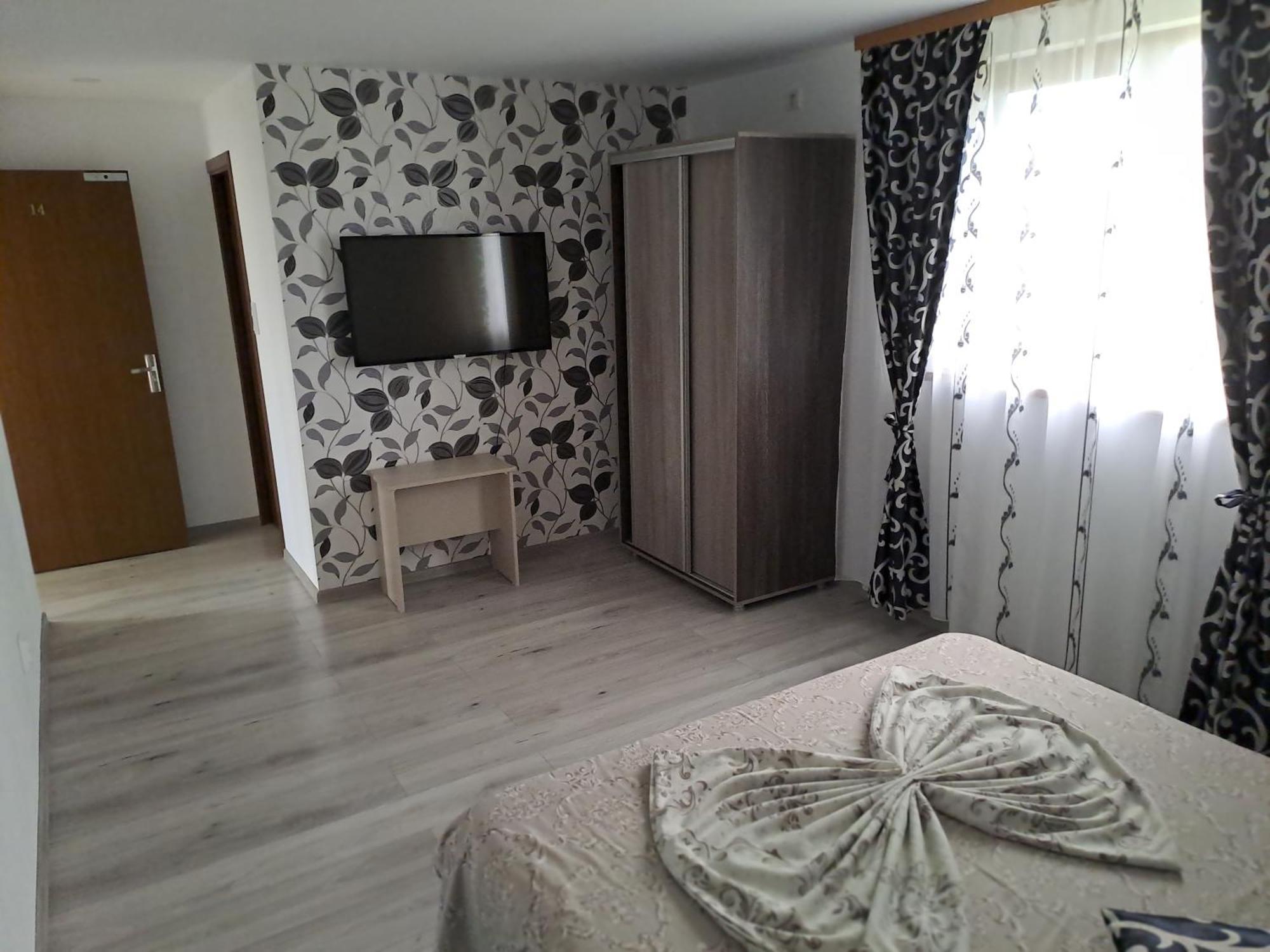 Hotel Casa Elena Două Mai Camera foto