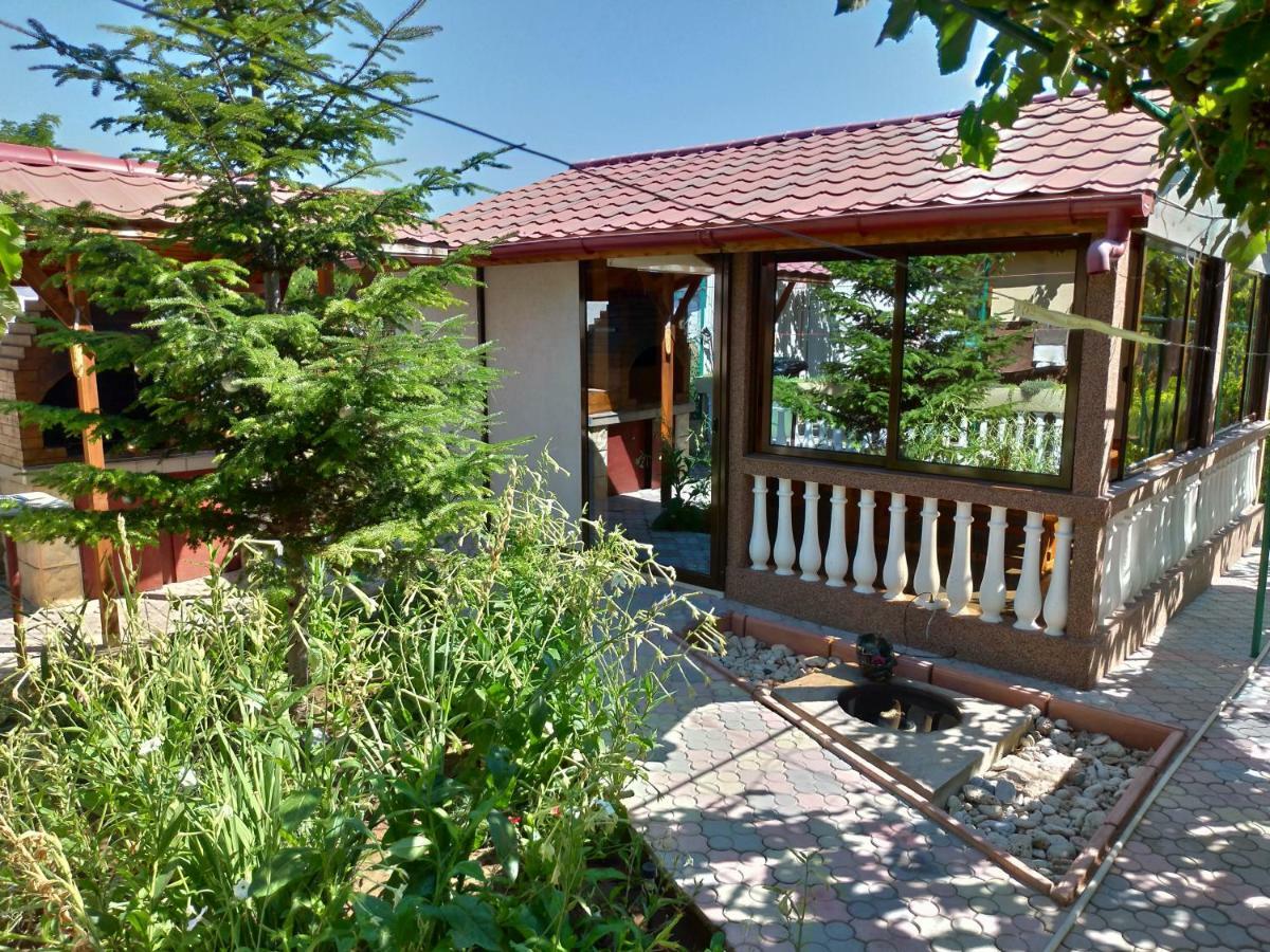 Hotel Casa Elena Două Mai Esterno foto